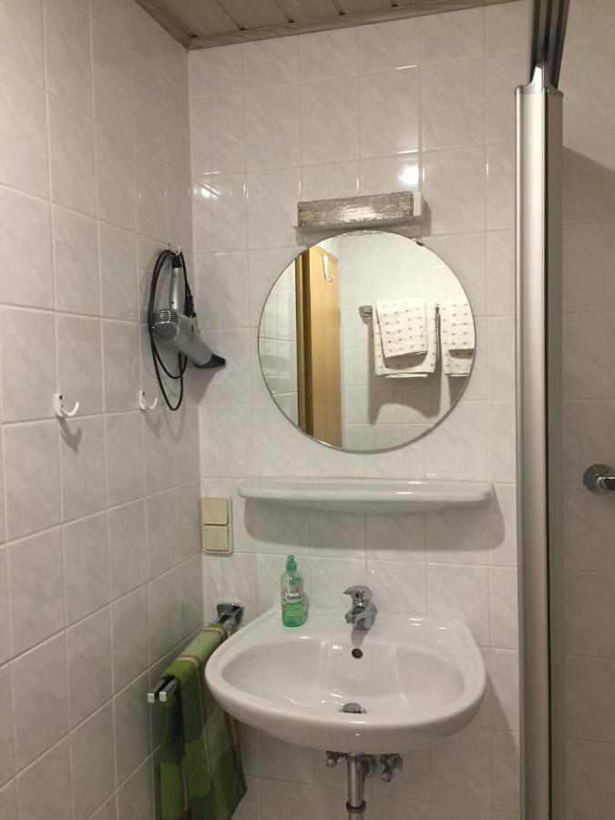 Ferienwohnung Becker Ellenz-Poltersdorf Esterno foto